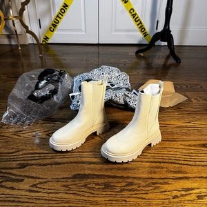 Cream Chunky Chelsea Boots | Size 6 | Brand New with Tags